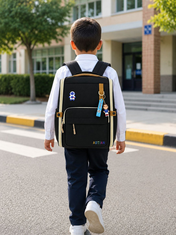 🎒 کوله صندوقی مدرسهای؛ جادار و مقاوم برای استفاده روزمره 😍